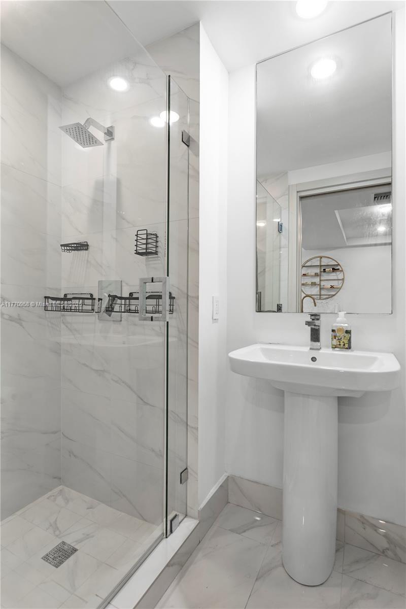 801 S Miami Ave #3207, Miami FL 33130