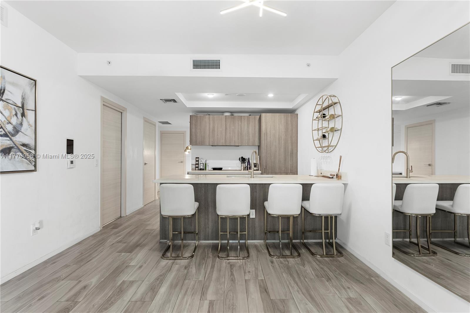 801 S Miami Ave #3207, Miami FL 33130