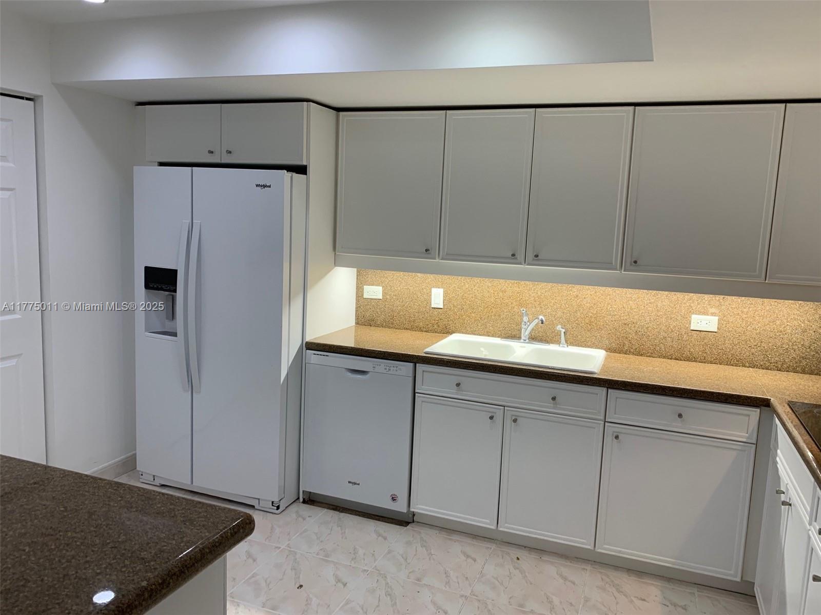 8855 E Collins Ave #5B, Surfside, Florida image 7