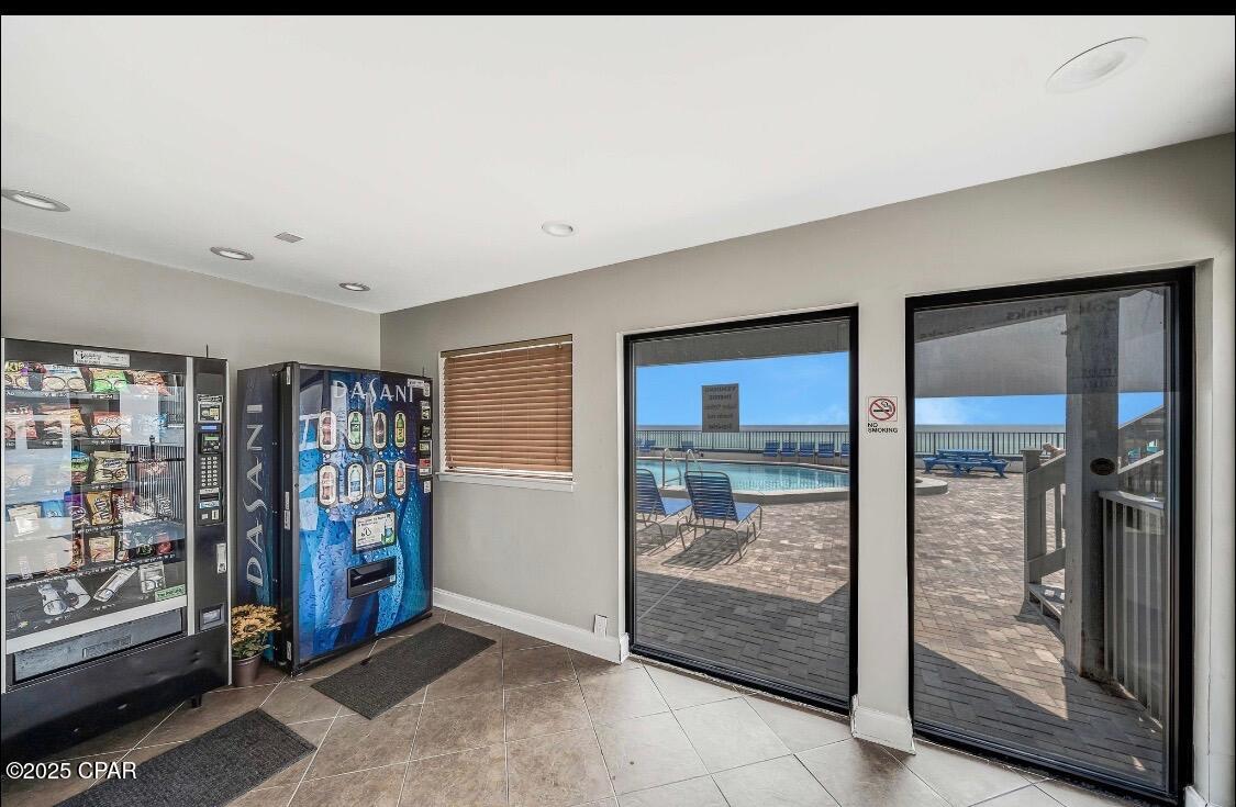 Image 20 For 17155 Front Beach Rd  401w