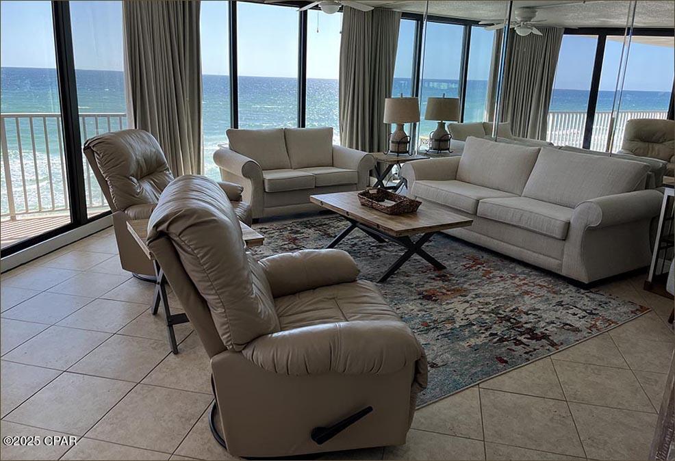 Image 3 For 11757 Front Beach Road W 600