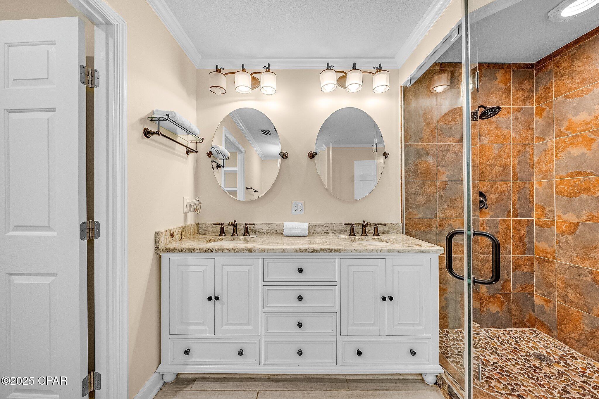 Image 12 For 6627 Thomas Drive 301