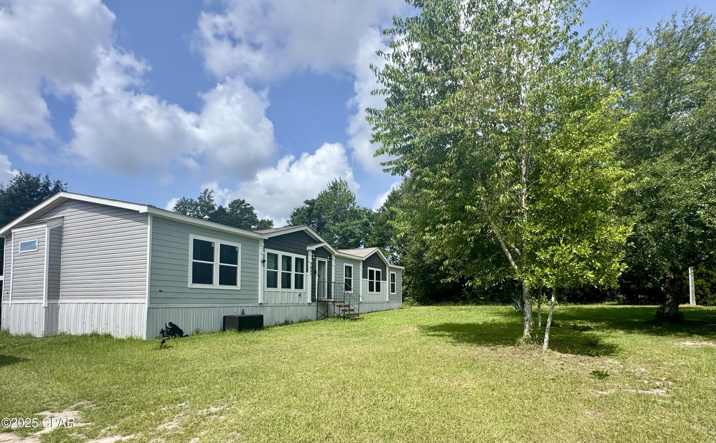Image 52 For 7031 Hamilton Road