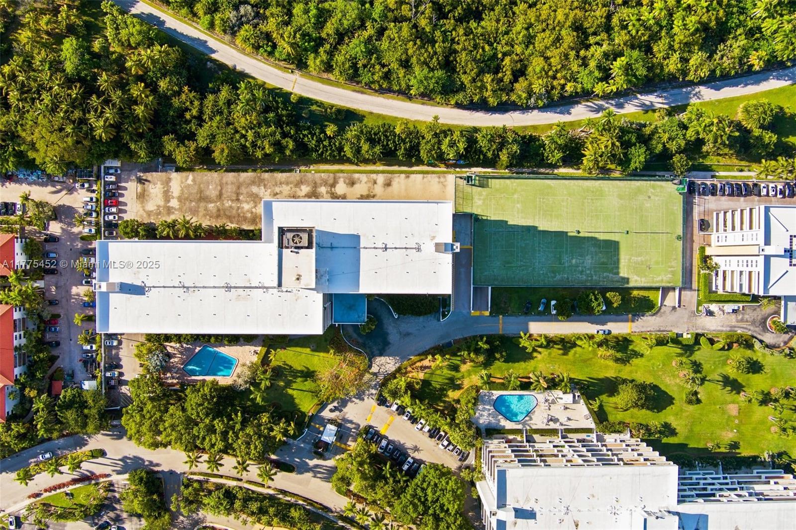 155 Ocean Lane Dr #407, Key Biscayne FL 33149
