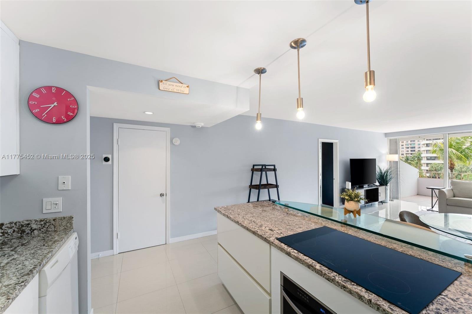 155 Ocean Lane Dr #407, Key Biscayne FL 33149