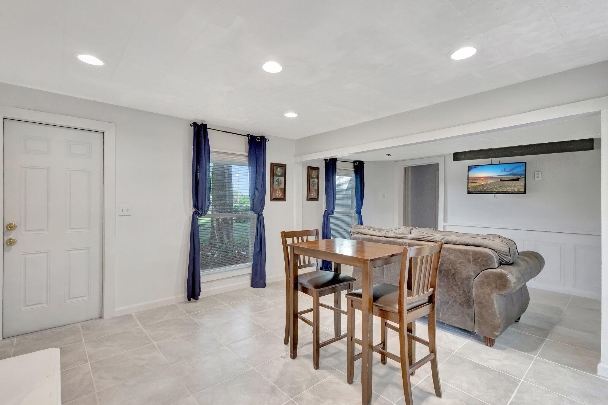 Homes for sale in Fort Pierce, FL | 3539 Edwards Road, Fort Pierce, FL 34981 | MLS# R11077716