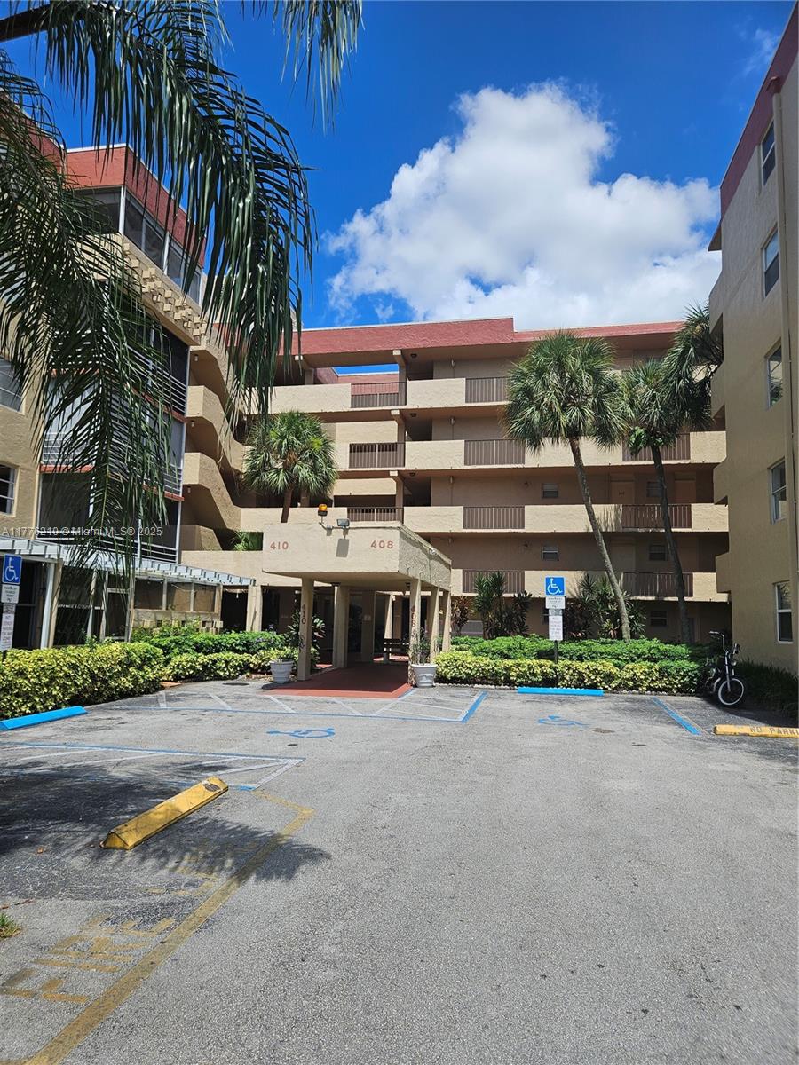 Polynesian Gardens Condom