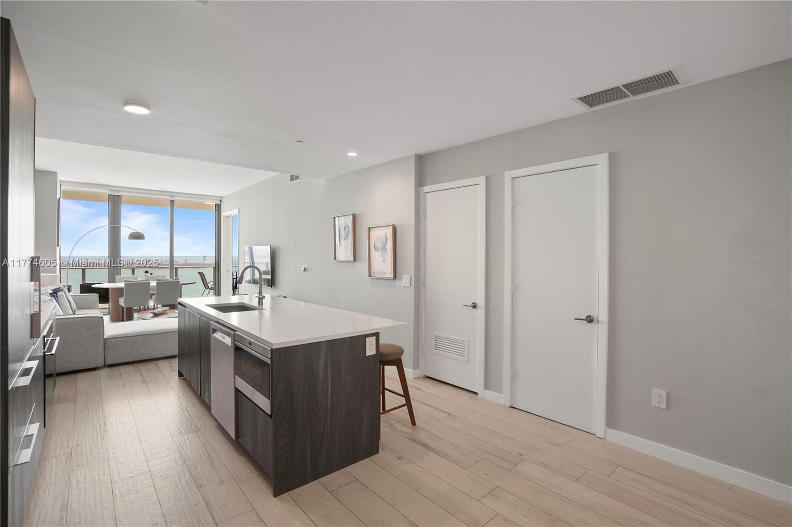 480 NE 31st St #4604, Miami FL 33137