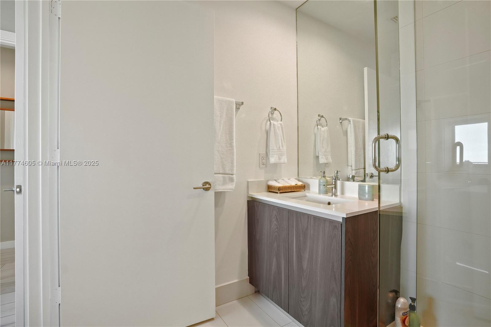 480 NE 31st St #4604, Miami FL 33137