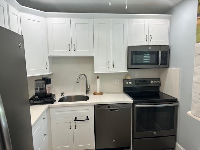 Oriole Gardens Three