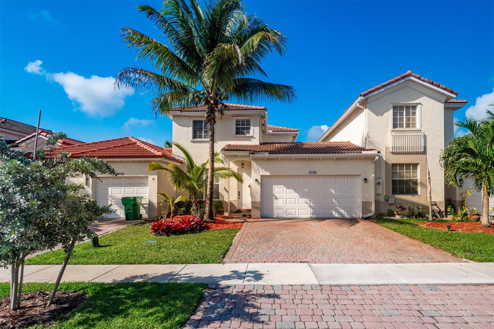 Photo 0 of home located at 18798 SW 28th St 18798, Miramar FL