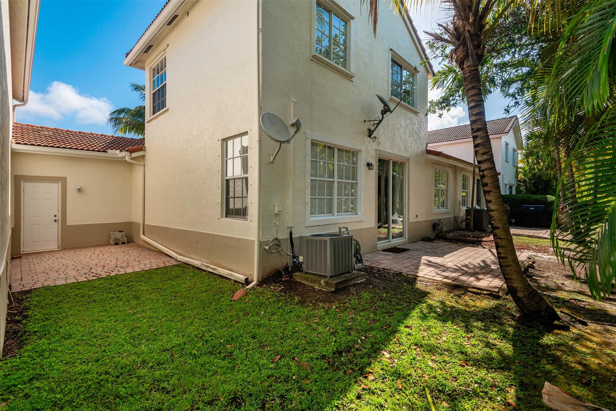 Photo 28 of home located at 18798 SW 28th St 18798, Miramar FL