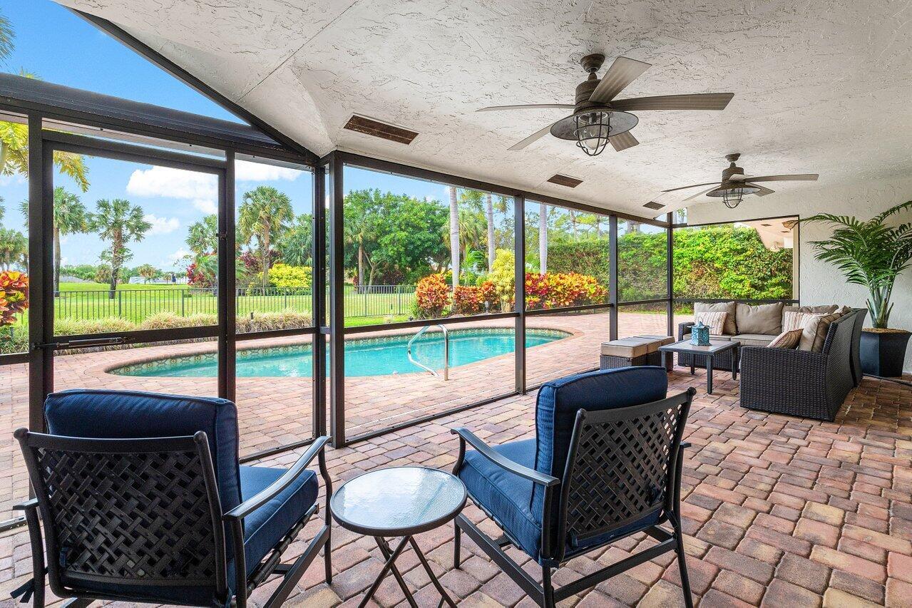 477 Glenbrook Drive