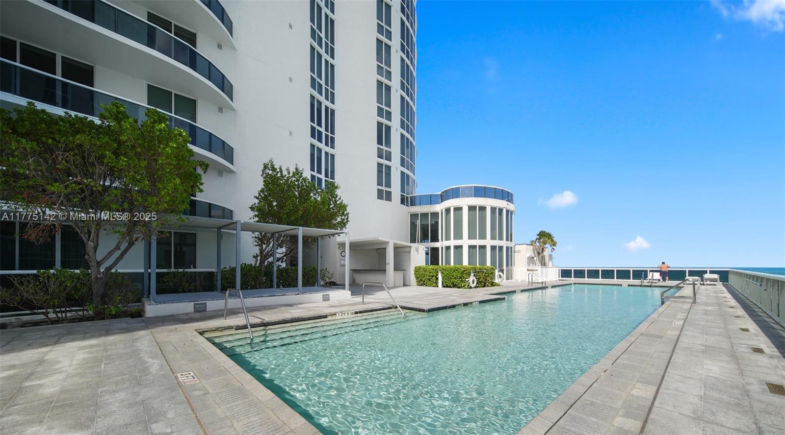 16001 Collins Ave #4103, Sunny Isles Beach FL 33160