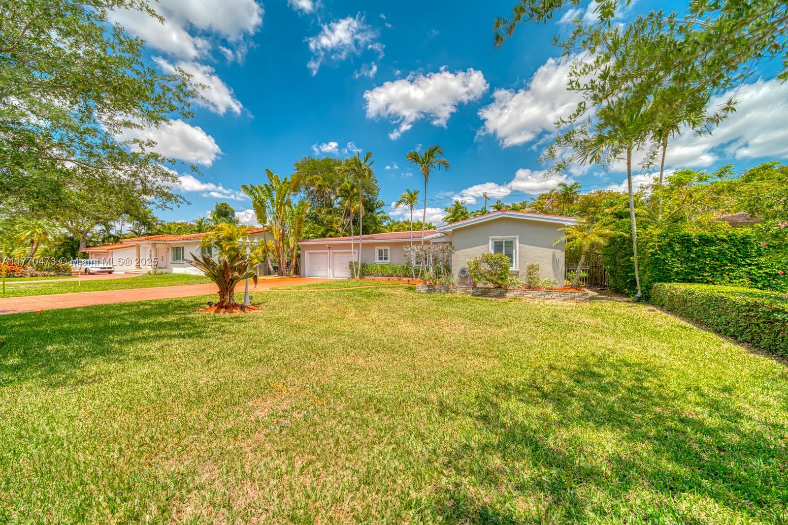 1435 Blue Rd