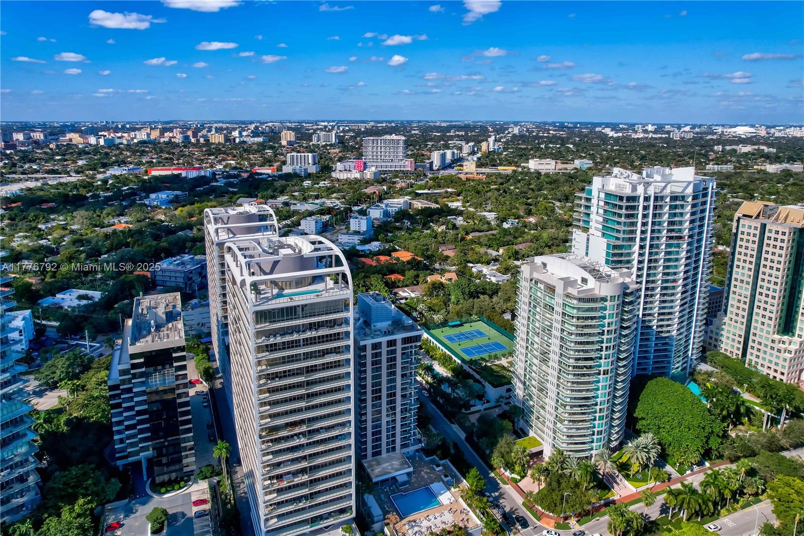 2678 Tigertail #813, Coconut Grove FL 33133