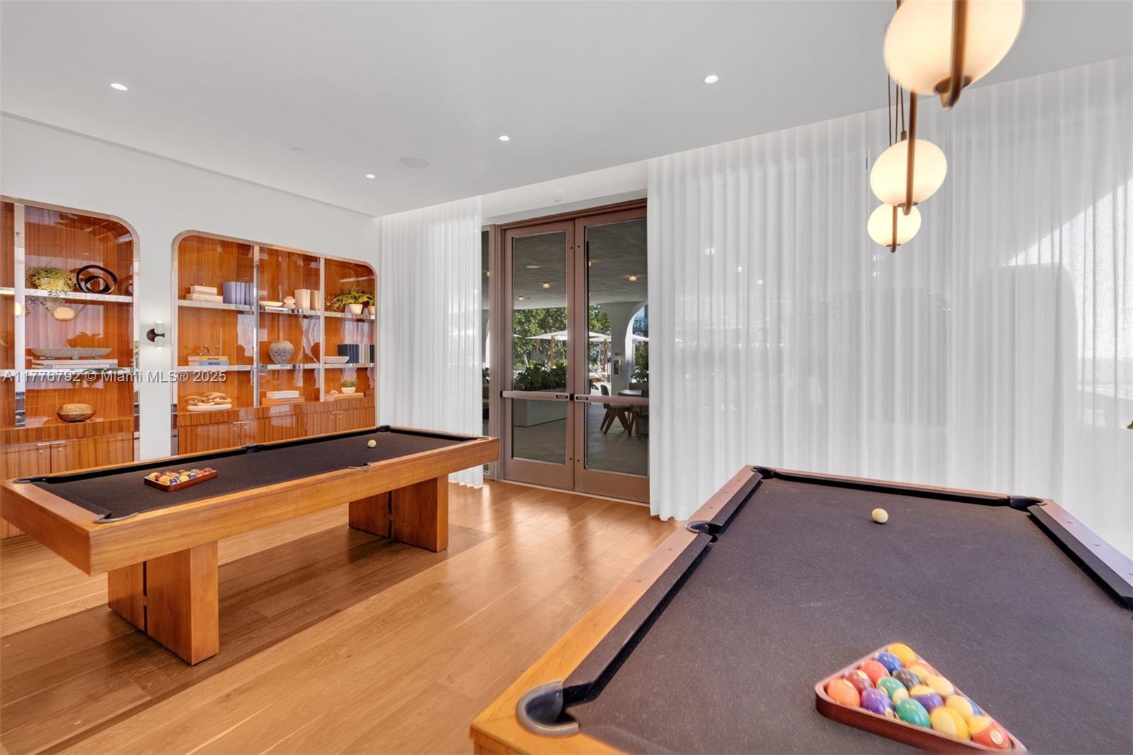 2678 Tigertail #813, Coconut Grove FL 33133