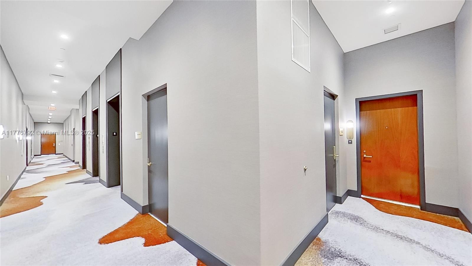 2678 Tigertail #813, Coconut Grove FL 33133