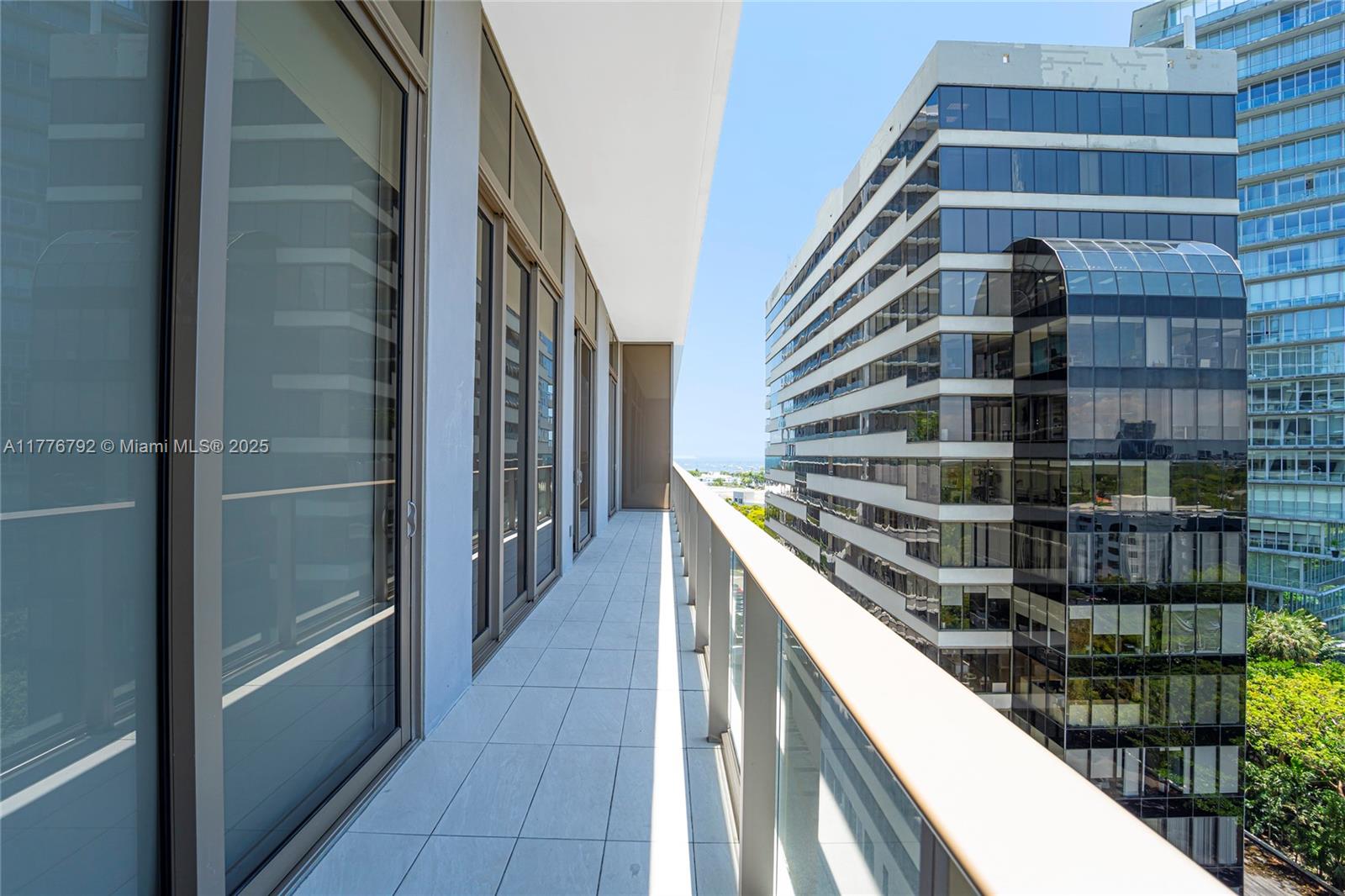 2678 Tigertail #813, Coconut Grove FL 33133