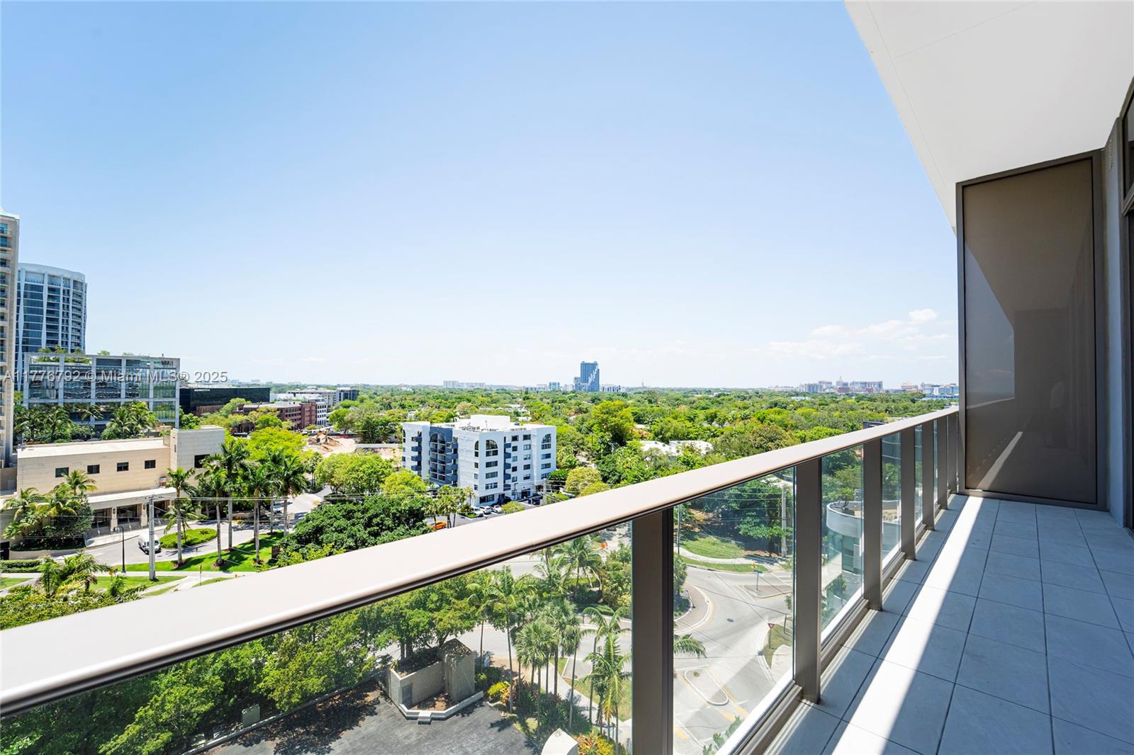 2678 Tigertail #813, Coconut Grove FL 33133