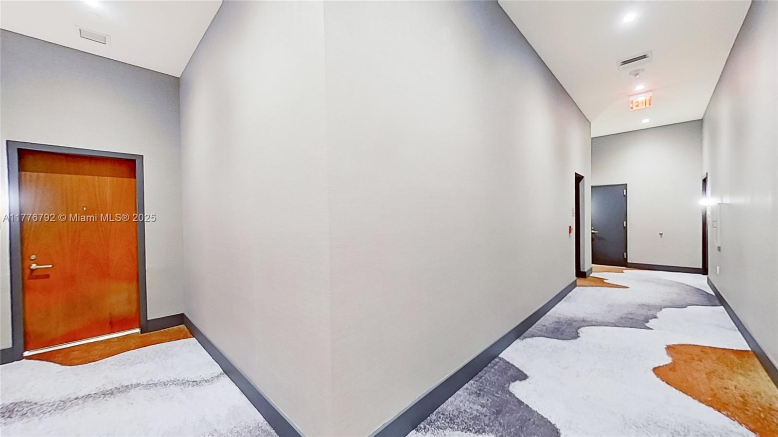 2678 Tigertail #813, Coconut Grove FL 33133