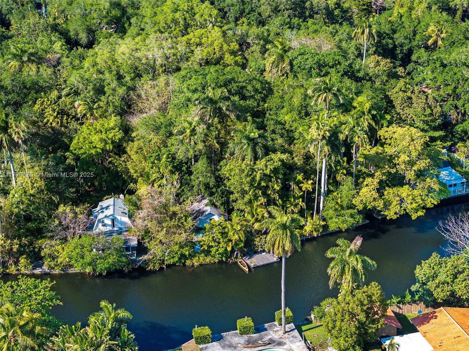 376 NE 85th St, El Portal, Florida image 44