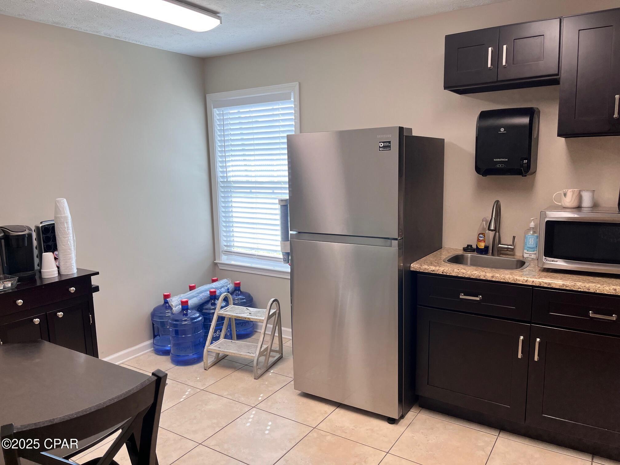 Image 3 For 2551 Jenks Avenue