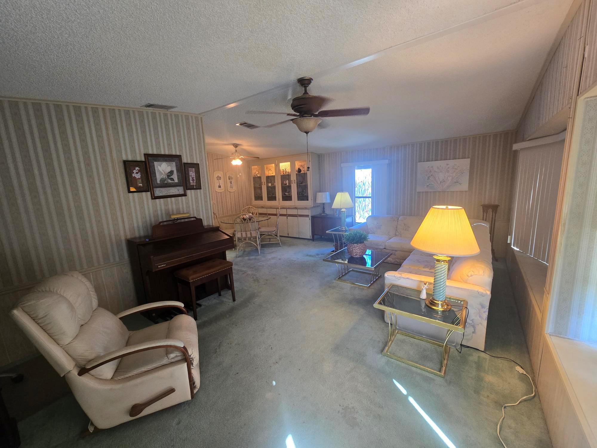 Homes for sale in Fort Pierce, FL | 39 Flores Del Norte, Fort Pierce, FL 34951 | MLS# R11078175