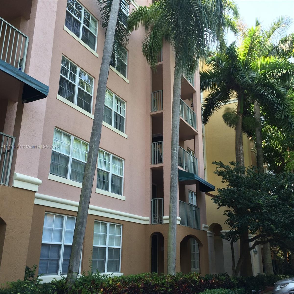 90 Alton Rd #PH3310, Miami Beach FL 33139