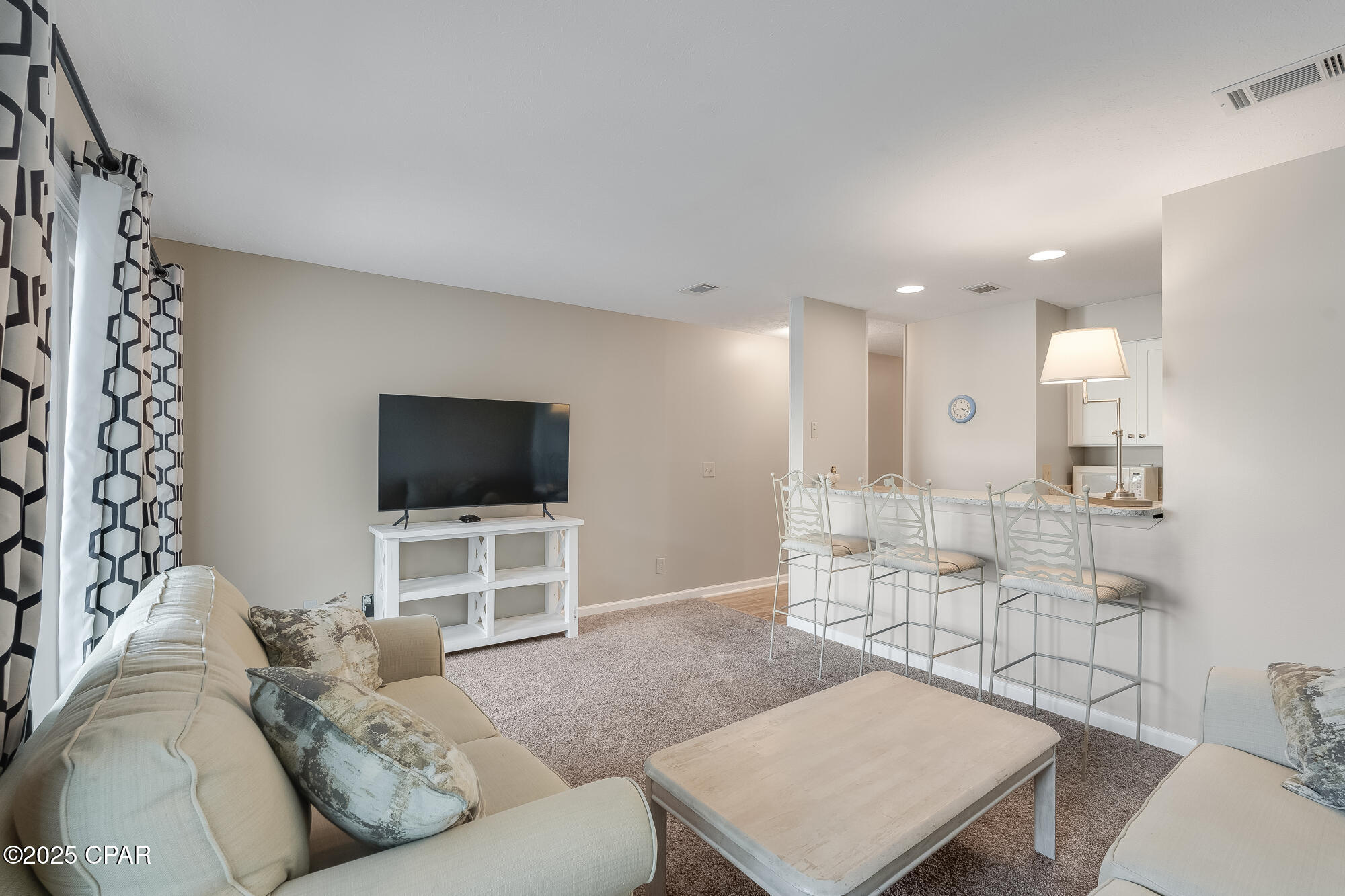 Image 16 For 6205 Thomas Drive 8c