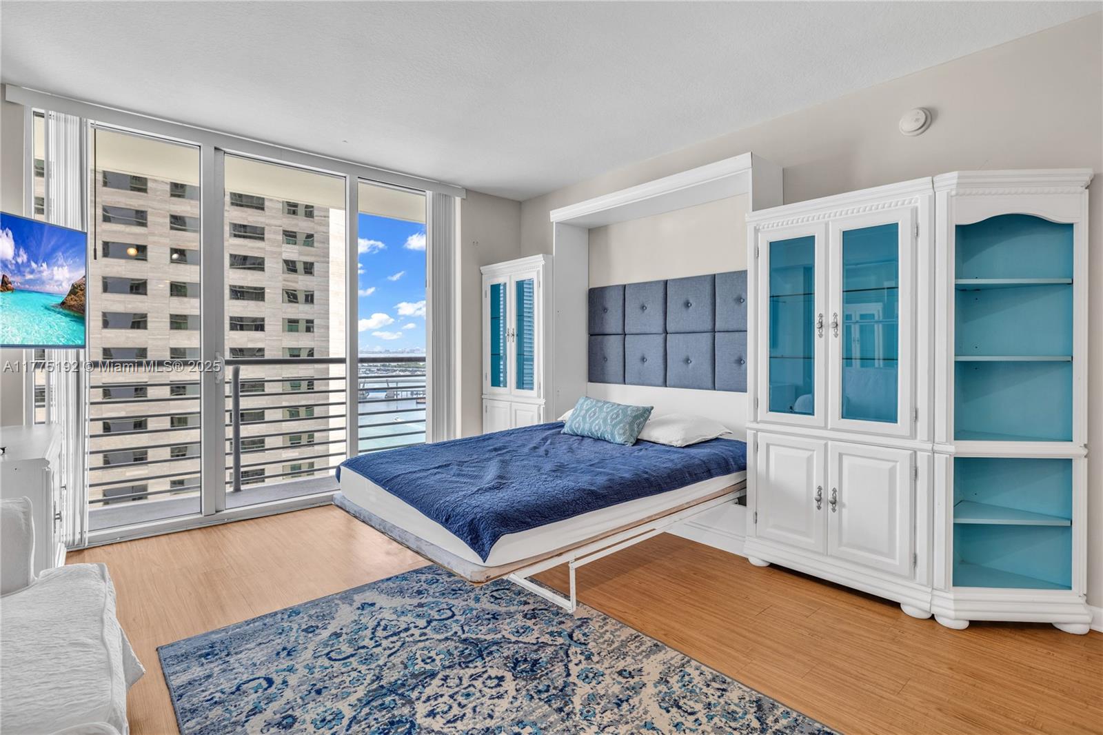 335 S Biscayne Blvd #2706, Miami FL 33131
