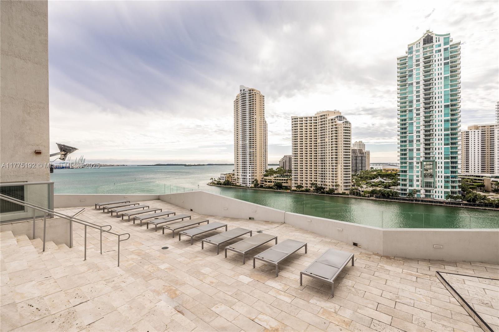 335 S Biscayne Blvd #2706, Miami FL 33131