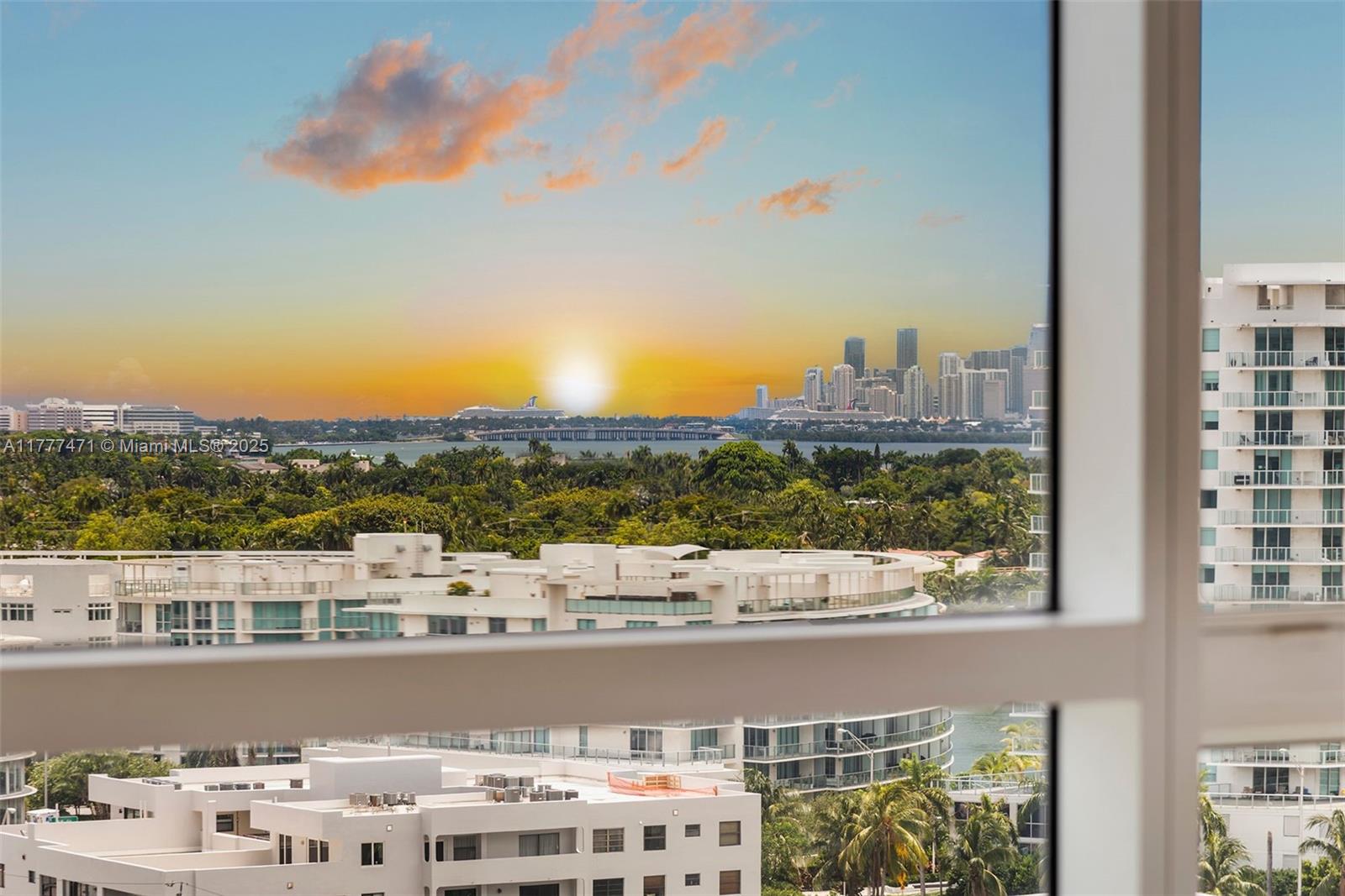 6801 Collins Ave #1206, Miami Beach FL 33141