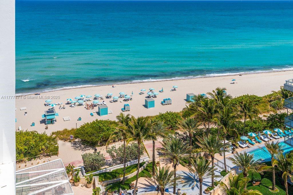 6801 Collins Ave #1206, Miami Beach FL 33141