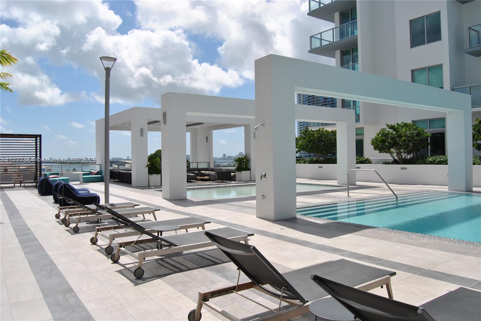 3900 Biscayne Blvd #N-1205, Miami FL 33137