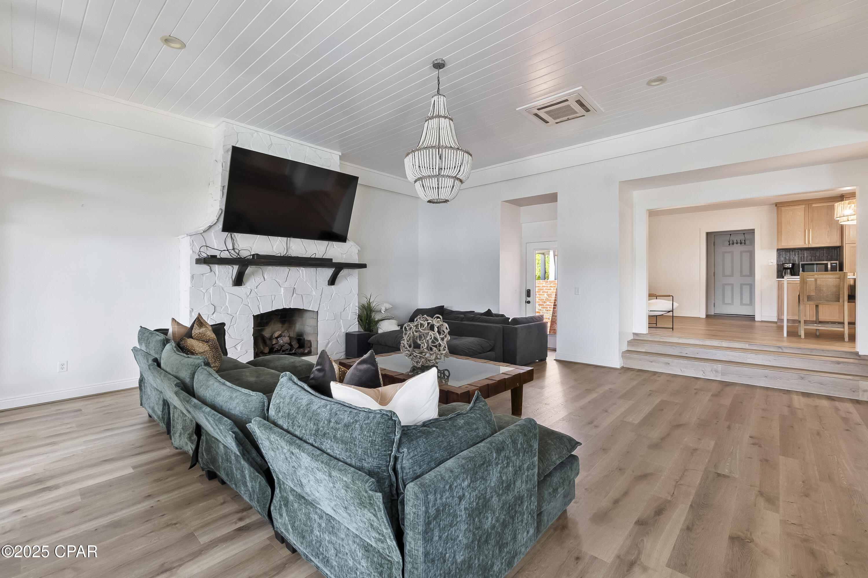 Image 10 For 227 Cove Terrace Drive