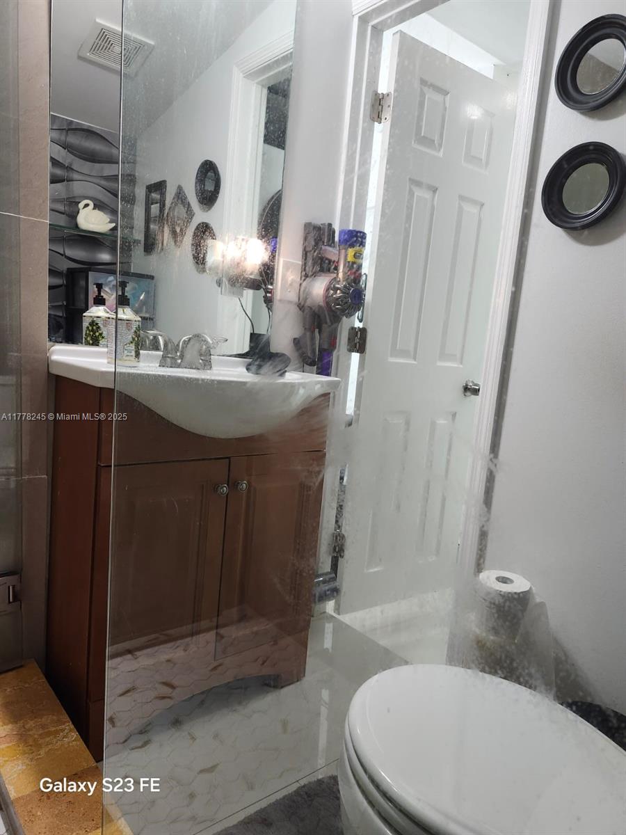11028 NW 2nd Ave, Miami Shores, Florida image 23