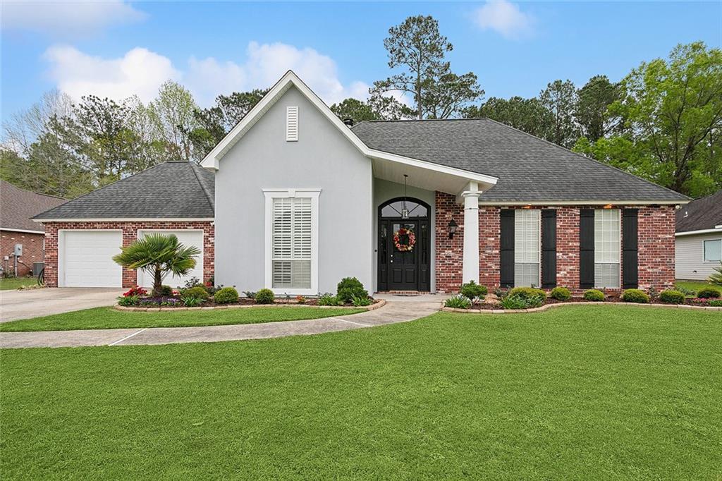 Homes for sale in Mandeville, LA | 1882 Logan Ln, Mandeville, LA 70448 | MLS# 2494928