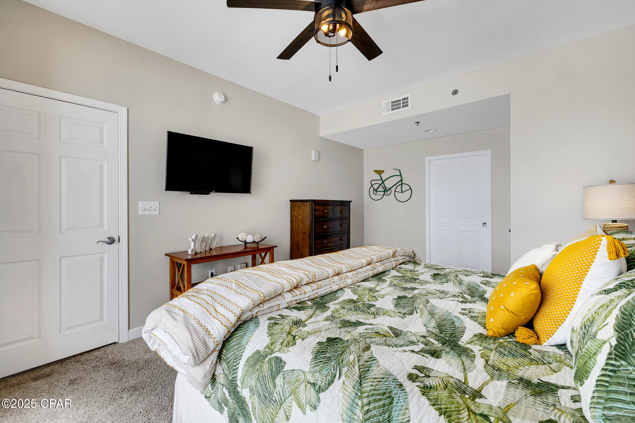 Image 25 For 17739 Front Beach Road 102w