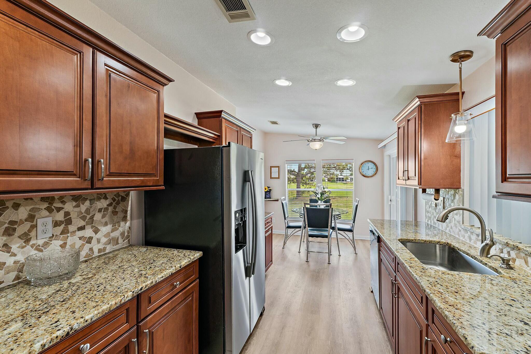 Photo 21 of home located at 3237 Scarlet Tanager Court, Port St Lucie FL