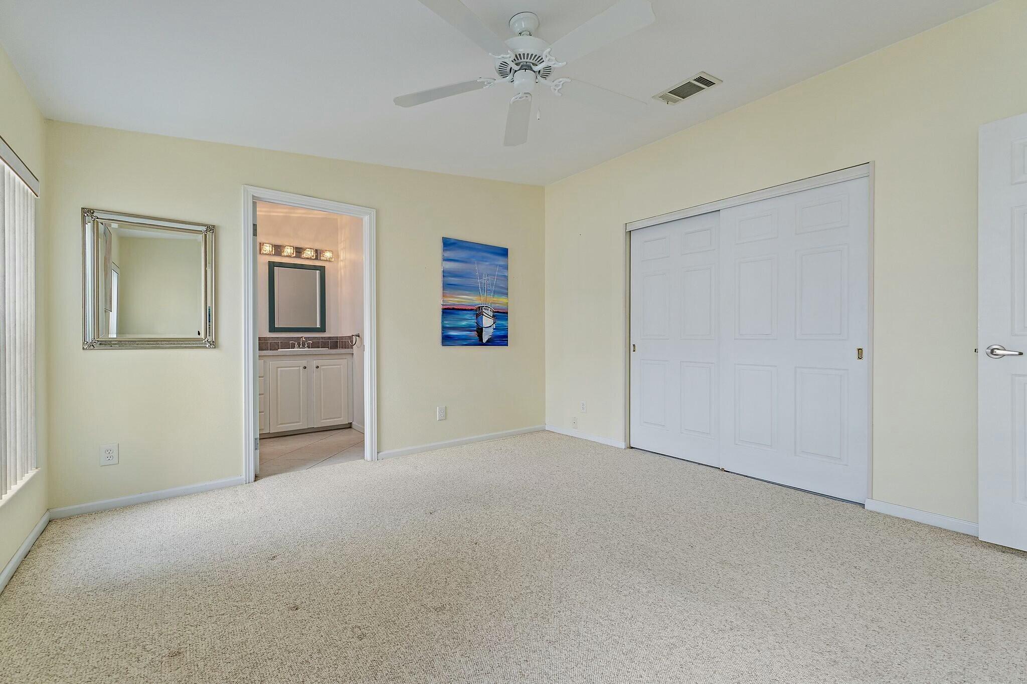 Photo 32 of home located at 3237 Scarlet Tanager Court, Port St Lucie FL