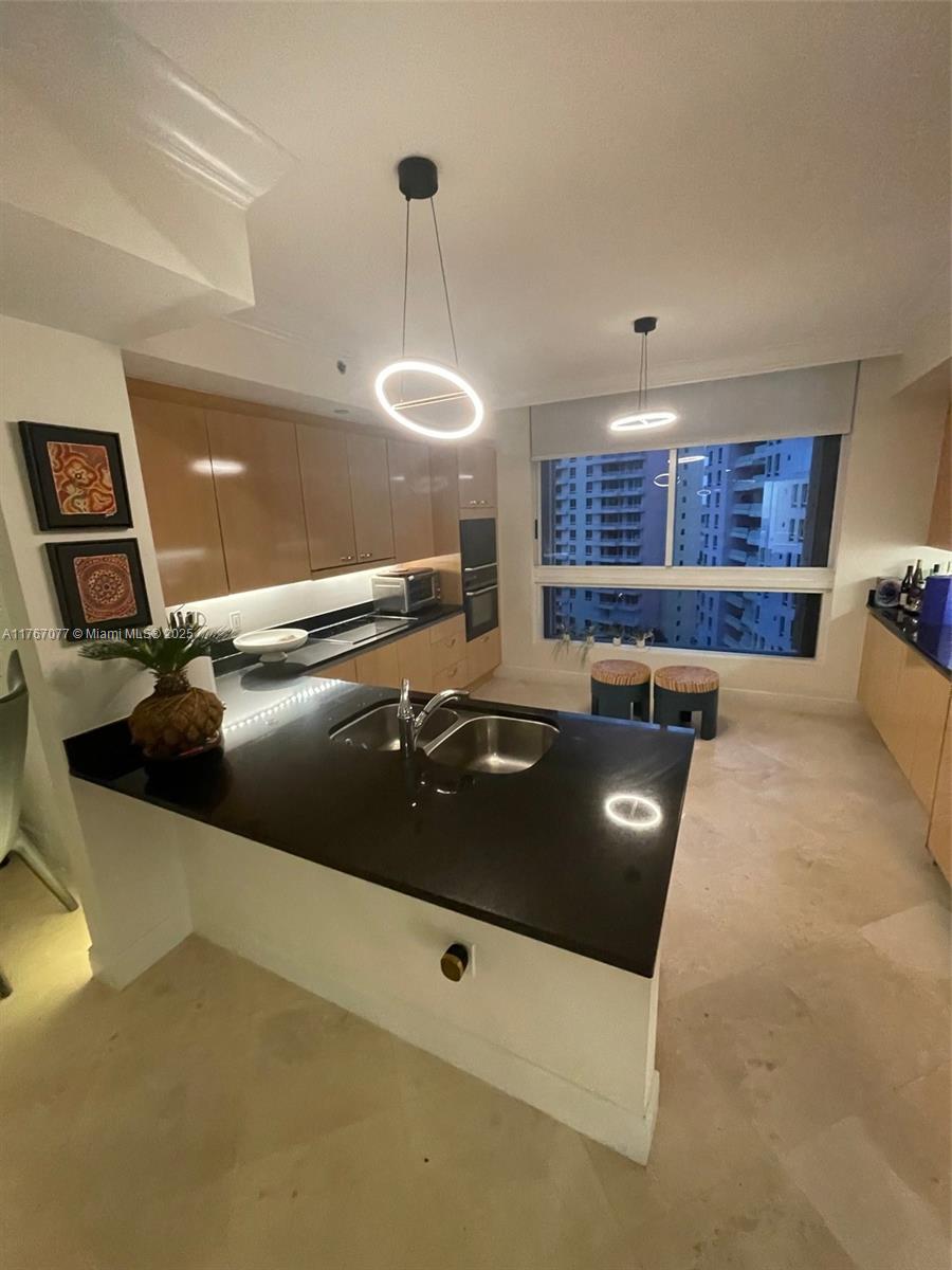 791 Crandon Blvd #1401, Key Biscayne FL 33149