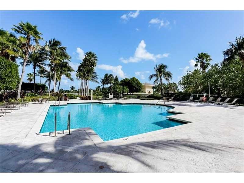 791 Crandon Blvd #1401, Key Biscayne FL 33149