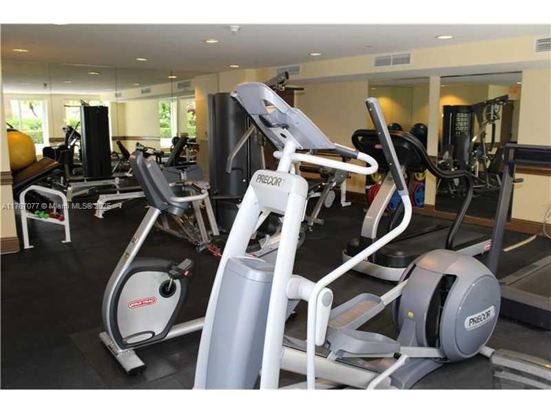791 Crandon Blvd #1401, Key Biscayne FL 33149
