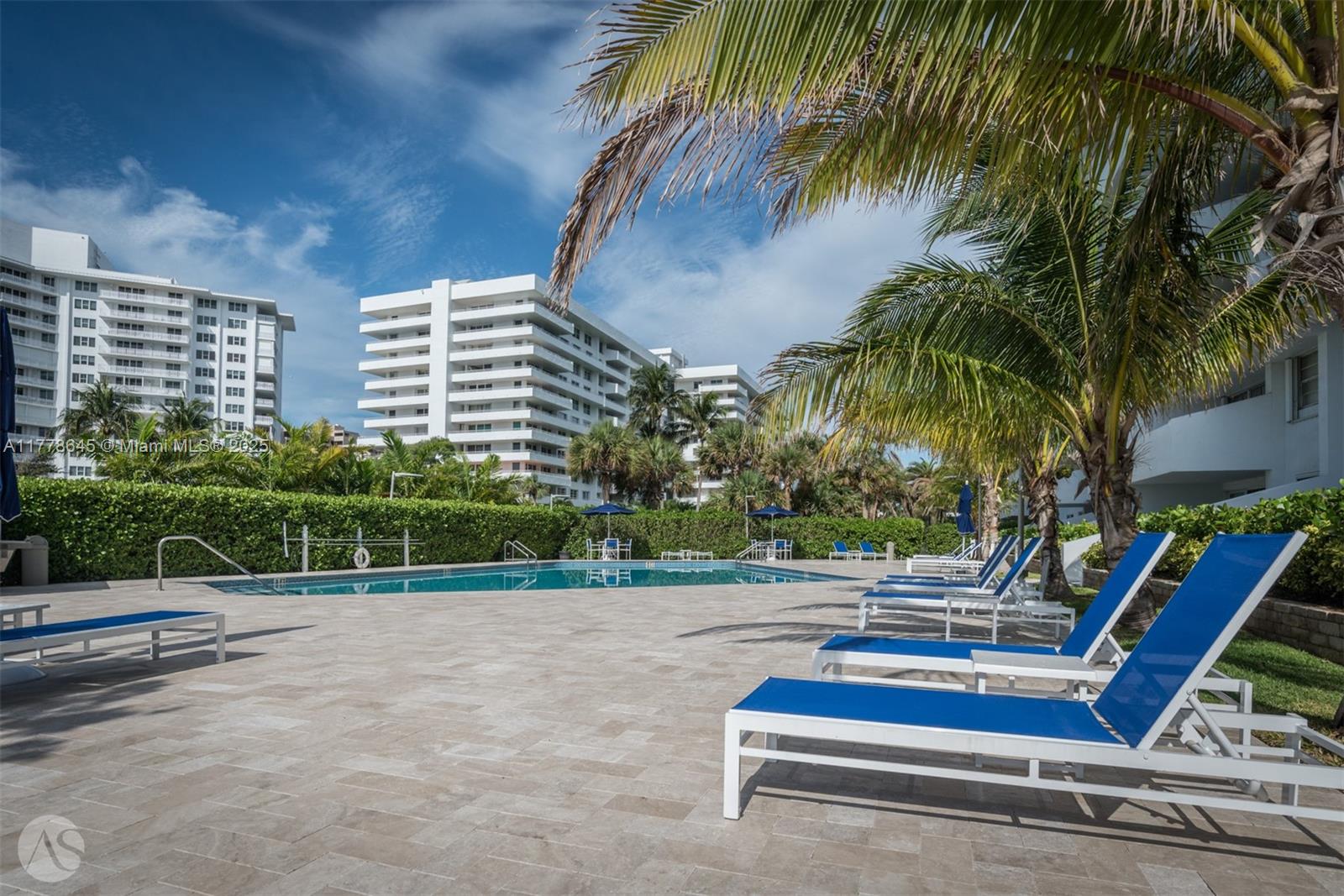 177 Ocean Lane Dr #1209, Key Biscayne FL 33149