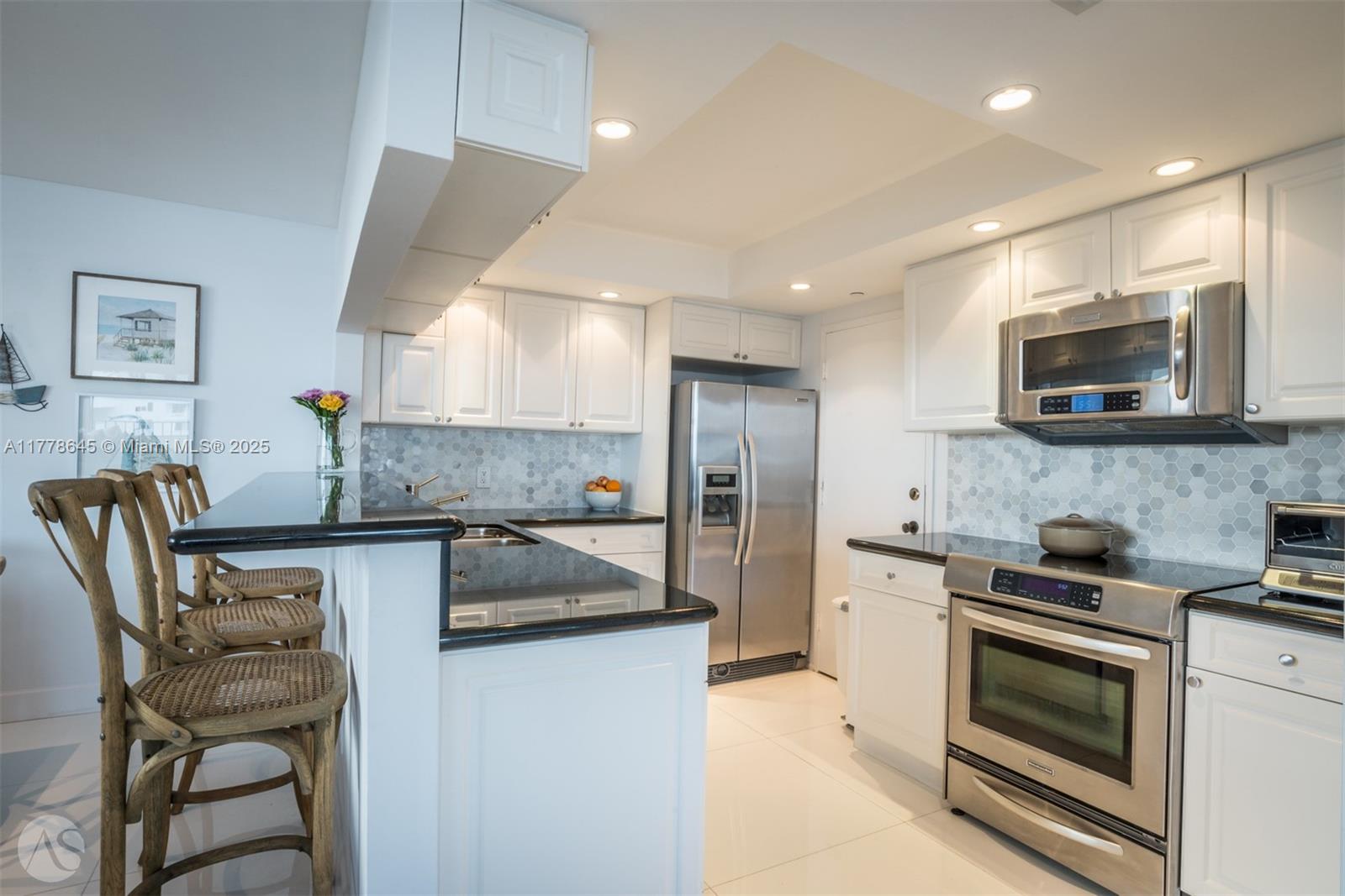 177 Ocean Lane Dr #1209, Key Biscayne FL 33149