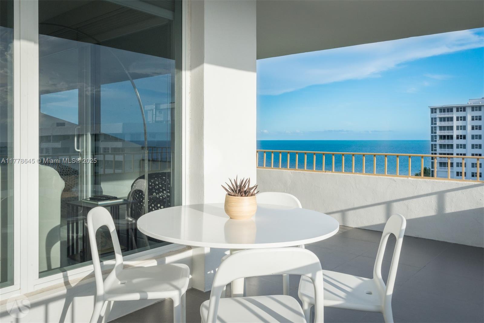 177 Ocean Lane Dr #1209, Key Biscayne FL 33149