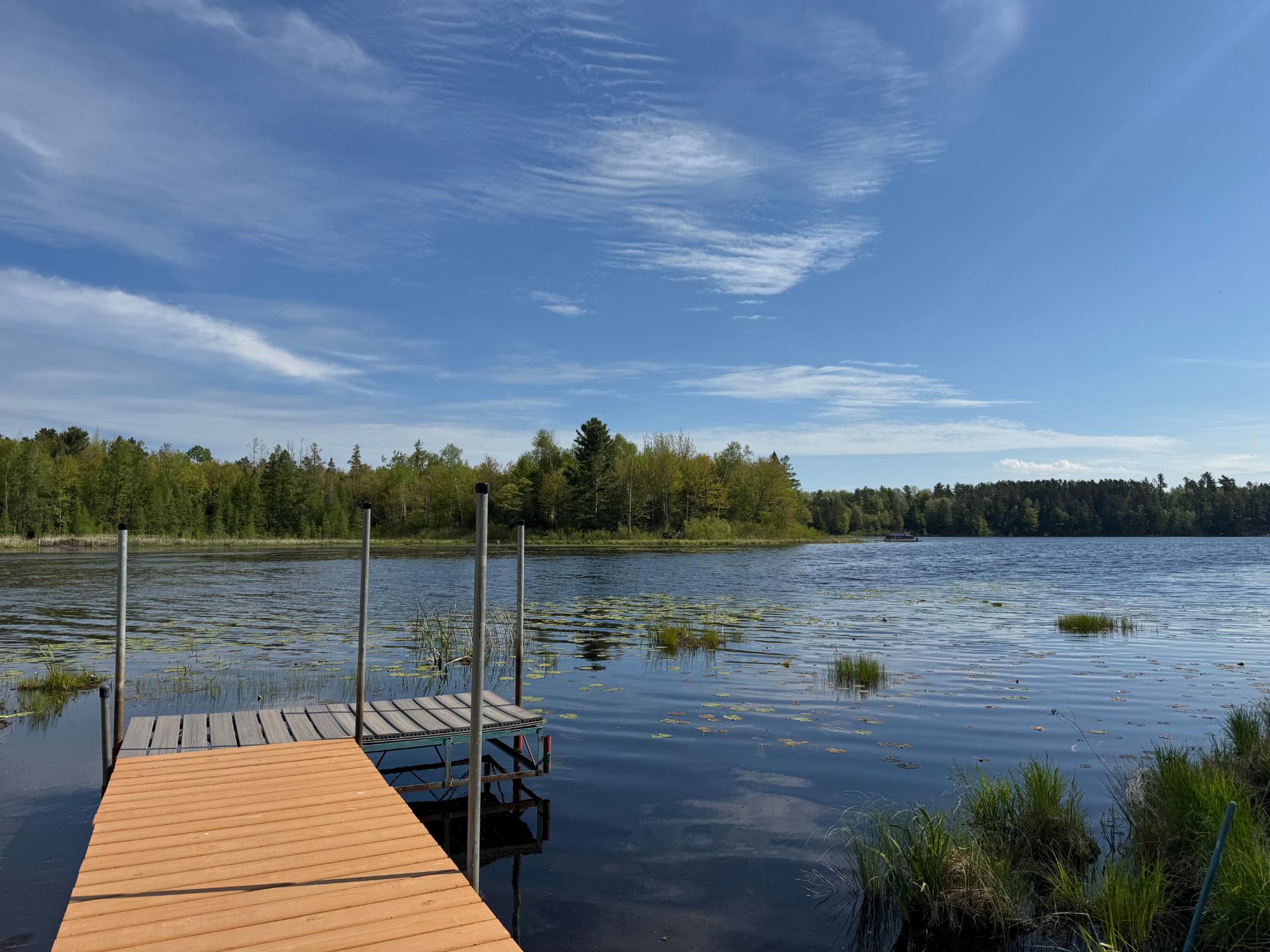 Diamond Lake (LDF) Property 8446 Mast Dr Photo 1