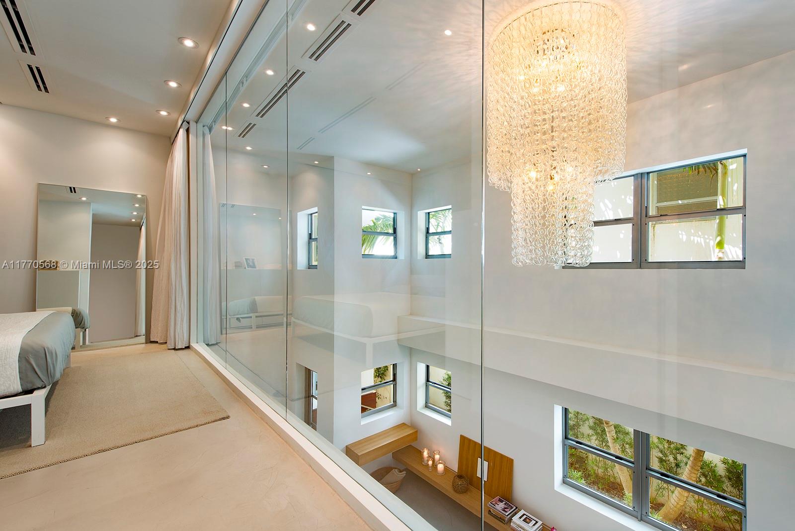 125 Ocean Drive #L0101, Miami Beach FL 33139