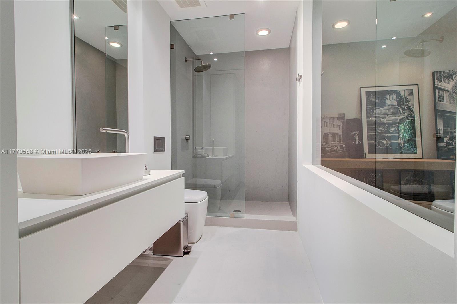 125 Ocean Drive #L0101, Miami Beach FL 33139